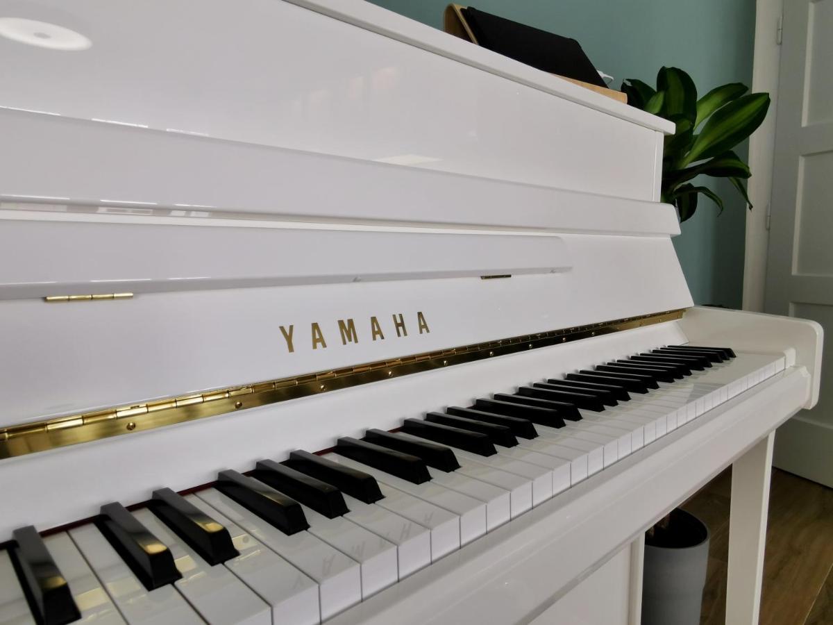 Neues City Center Piano Appartement Mit Netflix Klagenfurt am Woerthersee Eksteriør billede