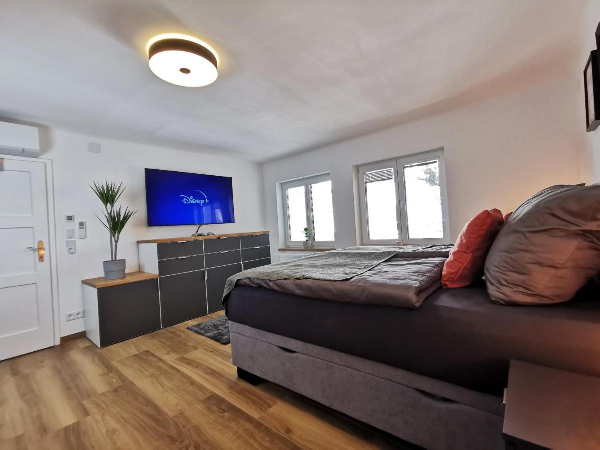 Neues City Center Piano Appartement Mit Netflix Klagenfurt am Woerthersee Eksteriør billede